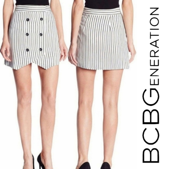BCBGeneration Striped Double Breasted Mini Wrap Skirt NWOT - Picture 1 of 13